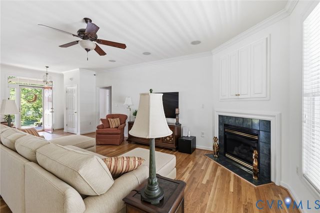 8825 Torrey Pines Dr, Chesterfield, VA 23832