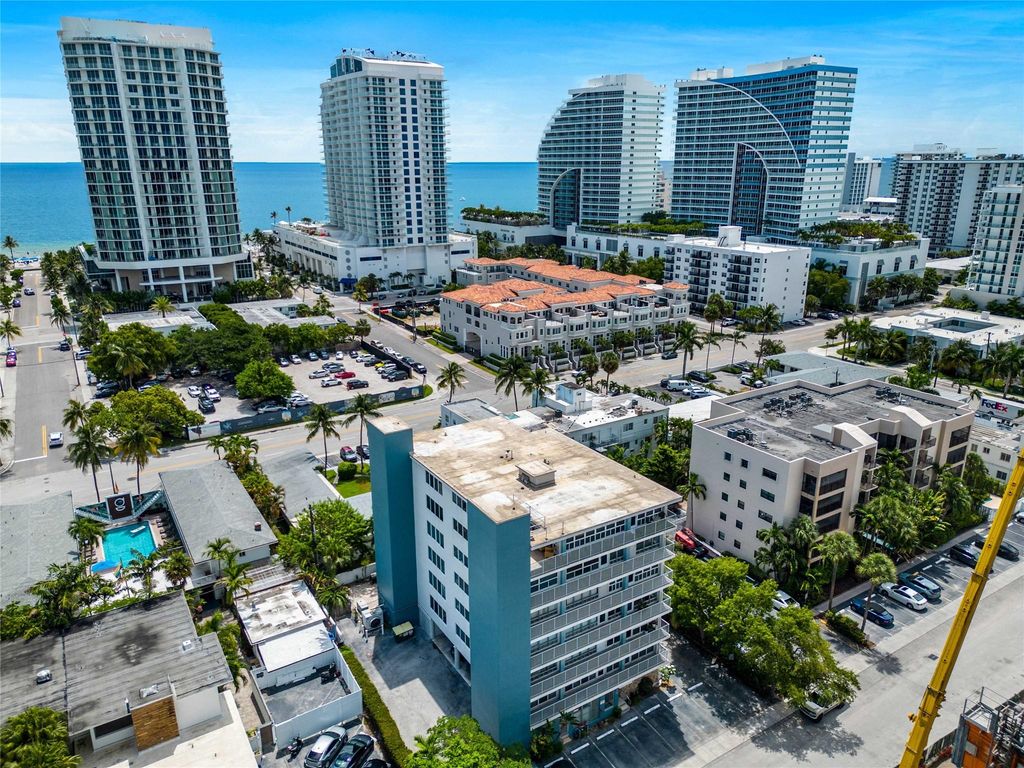 524 Orton Ave 604, Fort Lauderdale, FL 33304
