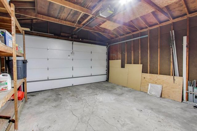 902 S Claremont Avenue, Chicago, IL 60612