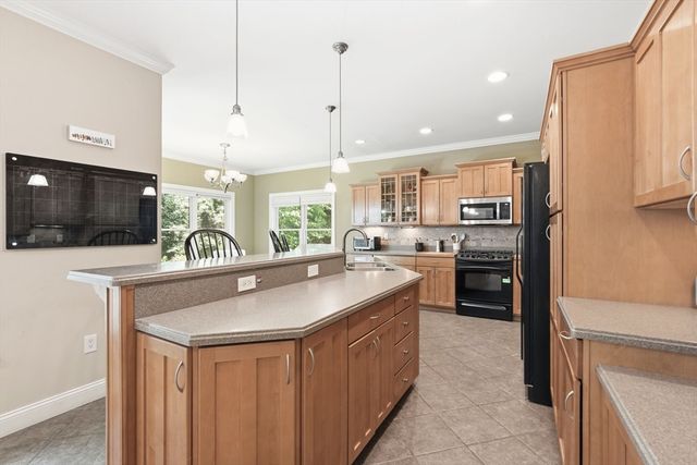 757 Park Hill Rd., Northampton, MA 01062