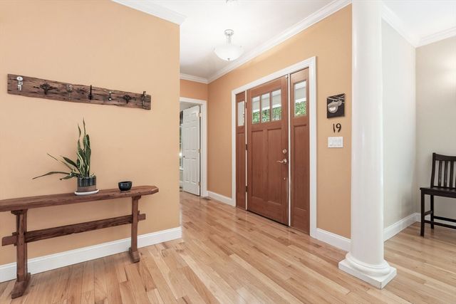 757 Park Hill Rd., Northampton, MA 01062