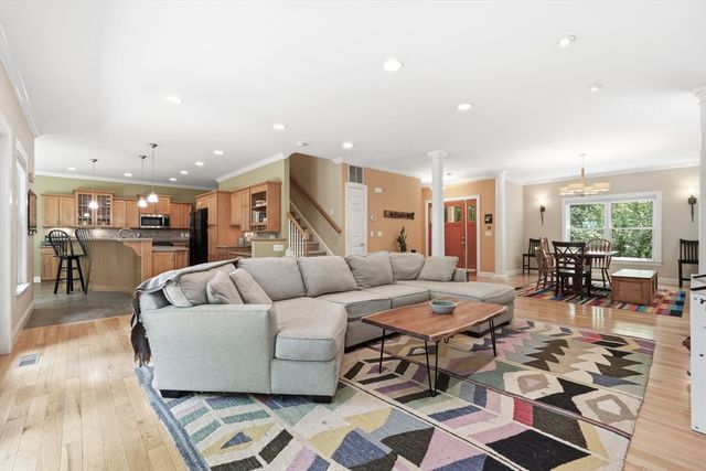 757 Park Hill Rd., Northampton, MA 01062