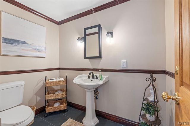 5135 Peck Hill Road, Dewitt, NY 13078