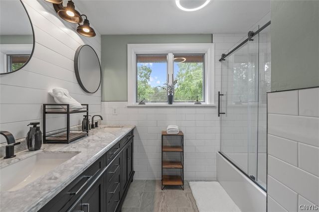 5135 Peck Hill Road, Dewitt, NY 13078