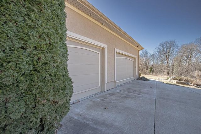 2801 N Lentz Road, Independence, MO 64058
