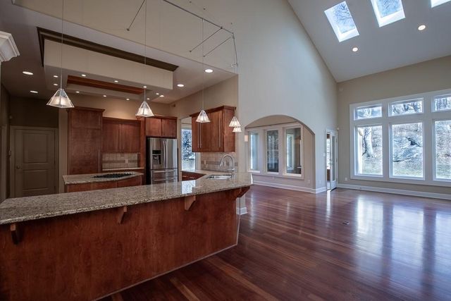 2801 N Lentz Road, Independence, MO 64058