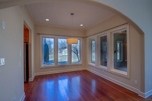 2801 N Lentz Road, Independence, MO 64058