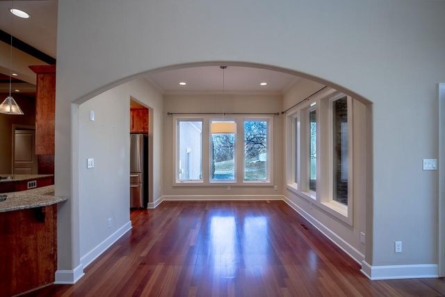 2801 N Lentz Road, Independence, MO 64058