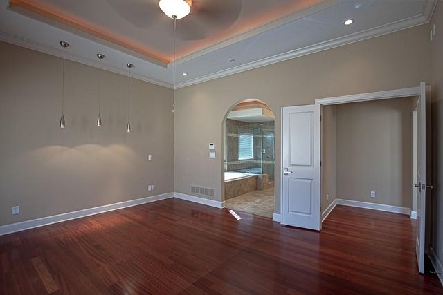 2801 N Lentz Road, Independence, MO 64058