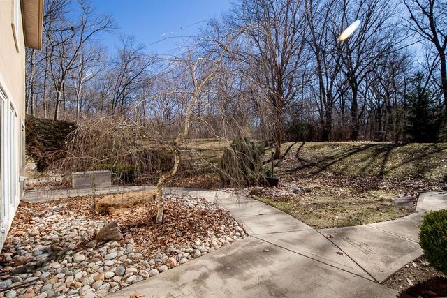 2801 N Lentz Road, Independence, MO 64058