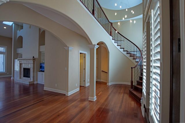 2801 N Lentz Road, Independence, MO 64058