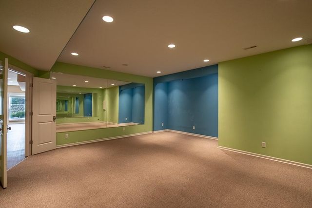 2801 N Lentz Road, Independence, MO 64058