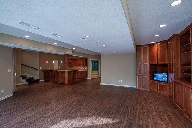 2801 N Lentz Road, Independence, MO 64058