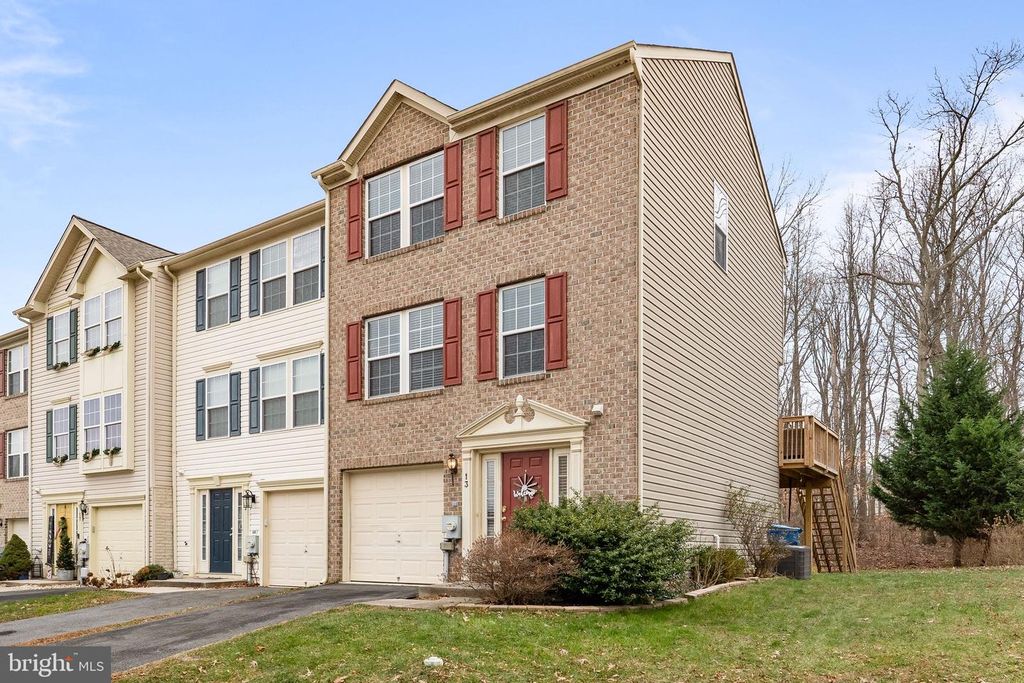 13 MAGNOLIA DR, Elkton, MD 21921