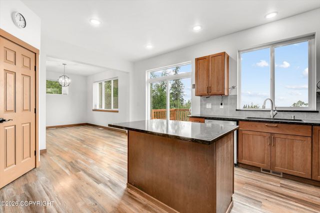 5912 Potter Valley Road, Anchorage, AK 99516