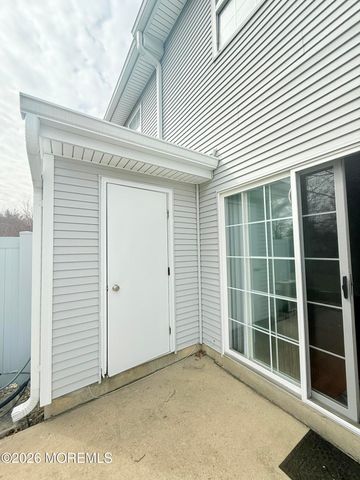 156 Setter Place, Freehold, NJ 07728