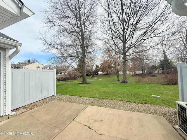 156 Setter Place, Freehold, NJ 07728