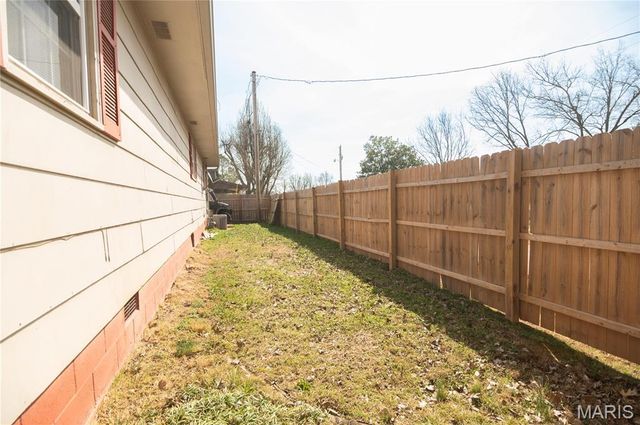 282 W Reed Avenue, Puxico, MO 63960