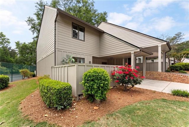 2498 Cedar Brook E, Marietta, GA 30067