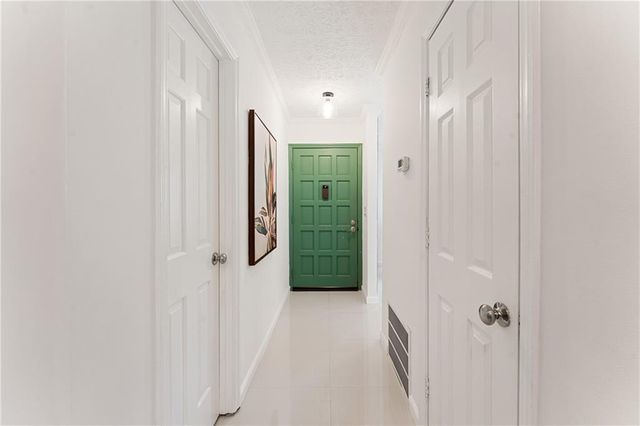 2498 Cedar Brook E, Marietta, GA 30067