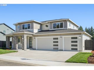 410 W 20TH Way, La Center, WA 98629