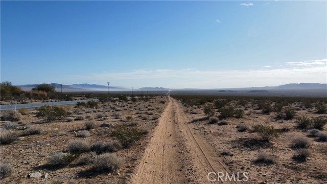 16 Old Woman Springs Road, Big Bear City, CA 92356