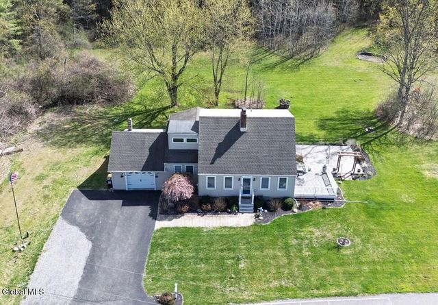 124 Gi Road, Guilderland, NY 12009