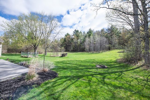 124 Gi Road, Guilderland, NY 12009