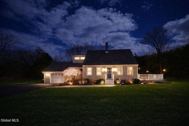 124 Gi Road, Guilderland, NY 12009