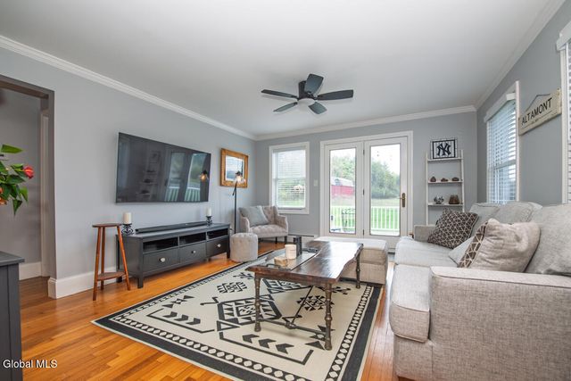 124 Gi Road, Guilderland, NY 12009