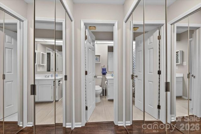 9457 S Vicksburg Park Court, Charlotte, NC 28210