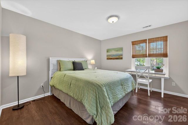 9457 S Vicksburg Park Court, Charlotte, NC 28210