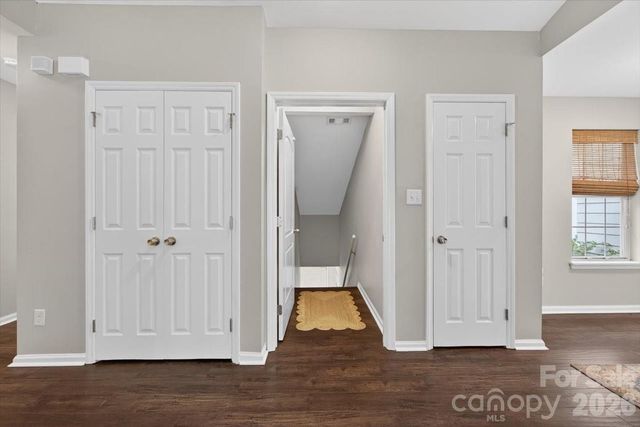 9457 S Vicksburg Park Court, Charlotte, NC 28210