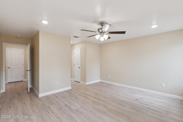 8195 Redstone Drive, Gautier, MS 39553