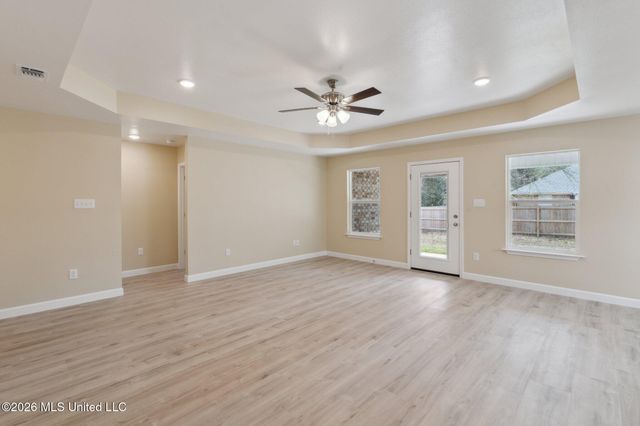 8195 Redstone Drive, Gautier, MS 39553