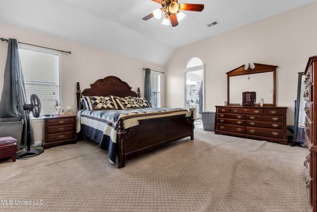 9082 Fox Cove, Olive Branch, MS 38654