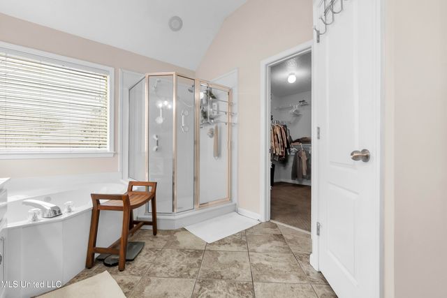 9082 Fox Cove, Olive Branch, MS 38654
