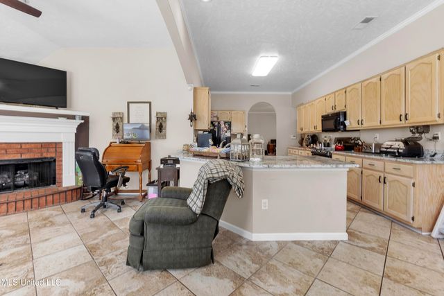 9082 Fox Cove, Olive Branch, MS 38654