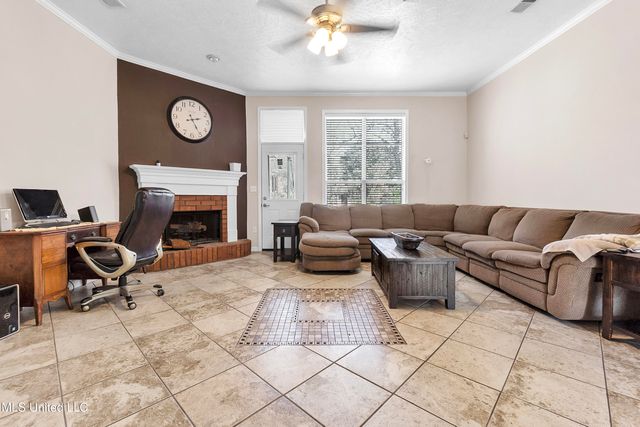 9082 Fox Cove, Olive Branch, MS 38654