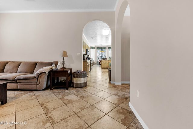 9082 Fox Cove, Olive Branch, MS 38654