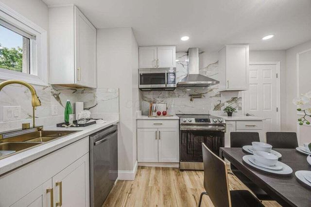 211 S Eureka Avenue, Columbus, OH 43204