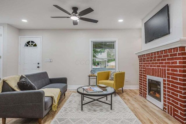 211 S Eureka Avenue, Columbus, OH 43204