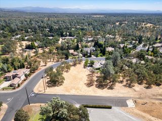 19623 San Vincente Drive, Redding, CA 96003