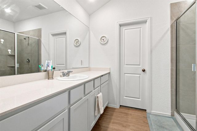 1923 Foxtail Creek Court, Crosby, TX 77532