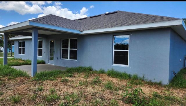 7903 Penny Lane, Fort Pierce, FL 34951