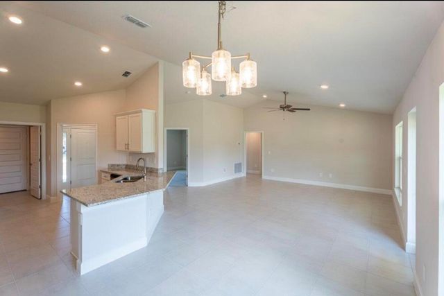 7903 Penny Lane, Fort Pierce, FL 34951