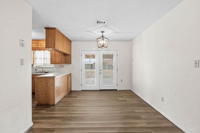 104 Thorndale Pl, Atmore, AL 36502