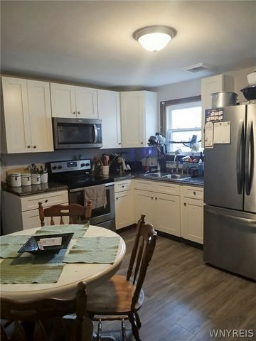 2462 Linwood Avenue, Niagara Falls, NY 14305