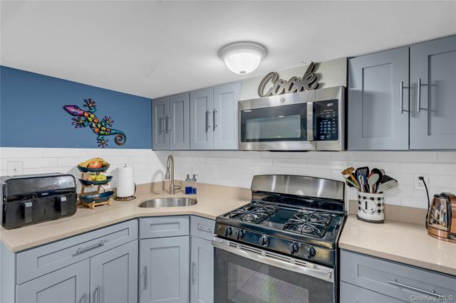 1115 E 83rd Street, Brooklyn, NY 11236