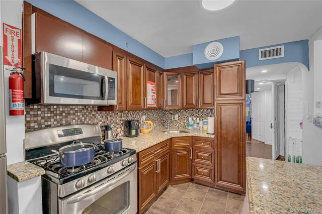 1115 E 83rd Street, Brooklyn, NY 11236